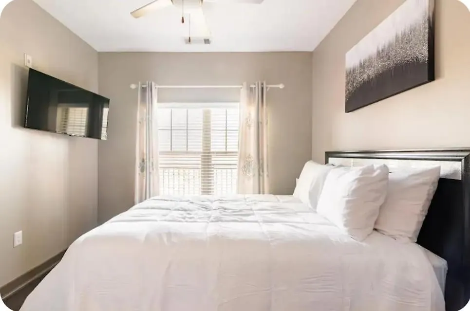 Apartment Uptown Stay And Adventures With Pool, Bars & Shops Charlotte United States